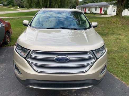 Used 2017 Ford Edge SEL w/ Equipment Group 201A image 2