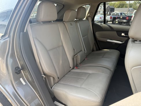 Used 2013 Ford Edge SEL image 20