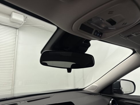 New 2025 Chevrolet Trax LT w/ LT Convenience Package image 18