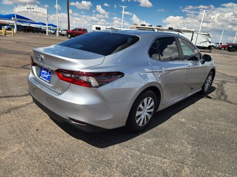 Used 2023 Toyota Camry LE image 5