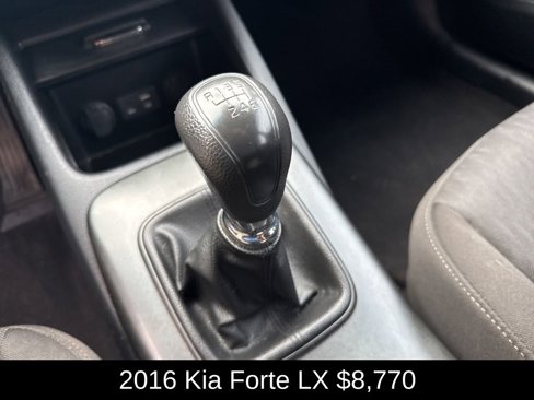 Used 2016 Kia Forte LX image 25