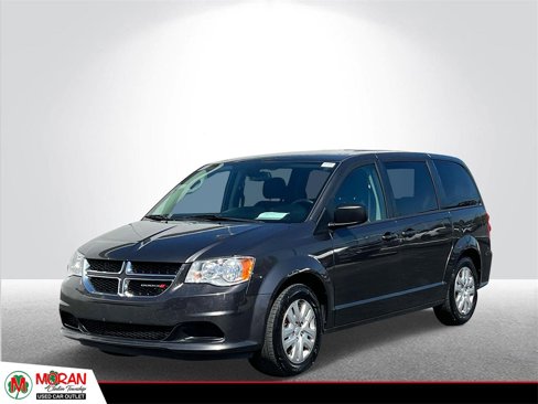 Used 2018 Dodge Grand Caravan SE w/ UConnect Hands-Free Group image 1