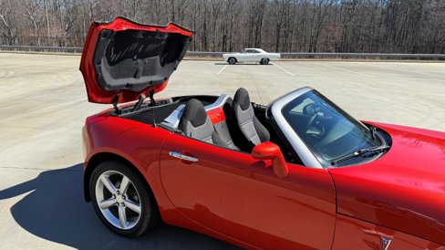 Used 2009 Pontiac Solstice Convertible w/ Preferred Package image 13