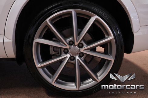 Used 2018 Audi Q3 2.0T Premium Plus w/ S Line Competition Package image 21