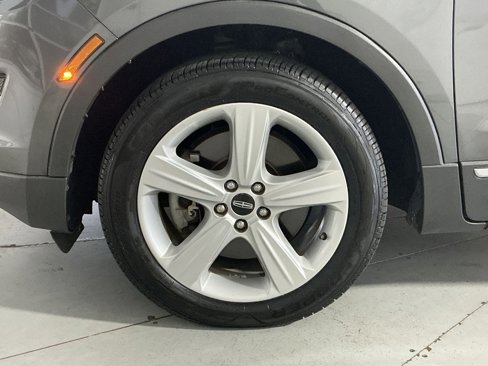 Used 2017 Lincoln MKC Premiere image 20