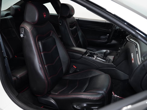 Used 2012 Maserati GranTurismo MC image 31