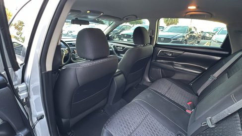 Used 2017 Nissan Altima 2.5 SV image 17