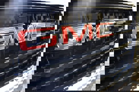Used 2022 GMC Yukon SLE image 14