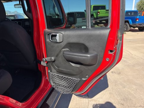 Used 2019 Jeep Wrangler Unlimited Sport image 21