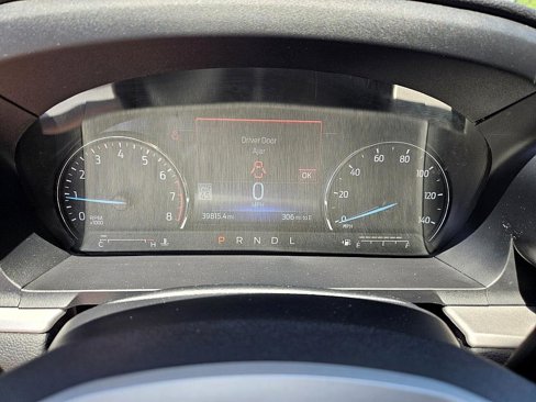 Used 2022 Ford Explorer XLT w/ Equipment Group 202A image 28