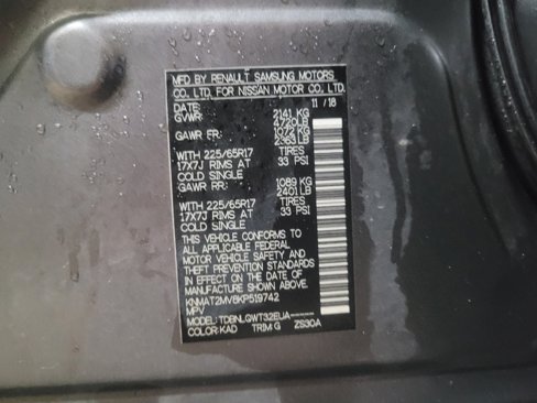 Used 2019 Nissan Rogue SV image 33