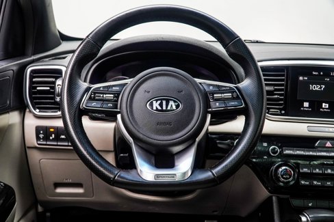 Used 2022 Kia Sportage Nightfall Edition w/ Nightfall Fwd Premium Package image 15