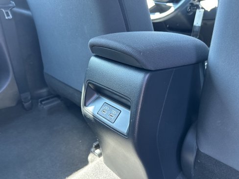 Used 2023 Toyota Corolla LE image 17