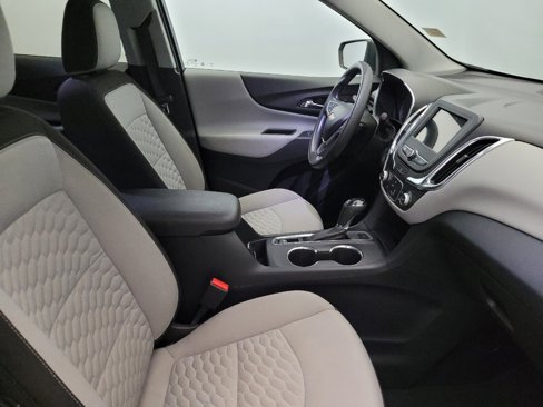 Used 2019 Chevrolet Equinox LS w/ LS Convenience Package image 21