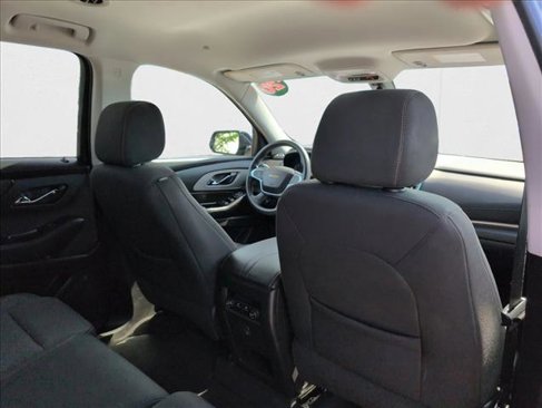 Used 2020 Chevrolet Traverse LS image 19