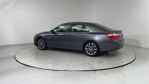 Used 2015 Honda Accord Sport image 4
