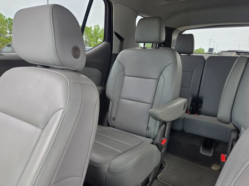 Used 2019 Chevrolet Traverse LT w/ LT Premium Package image 12