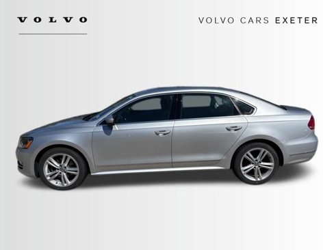 Used 2015 Volkswagen Passat 1.8T SE image 5