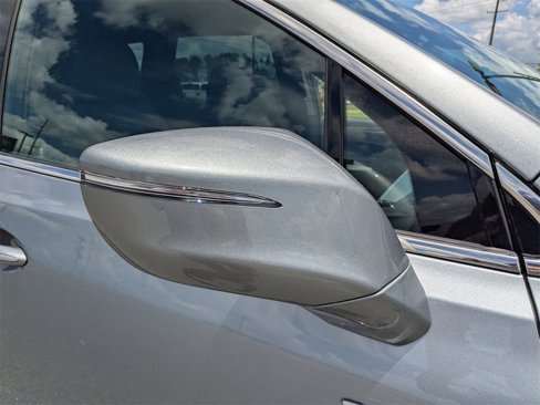 Used 2024 Buick Enclave Premium image 12