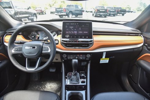 New 2025 Jeep Compass Limited w/ Sun and Sound Group image 16