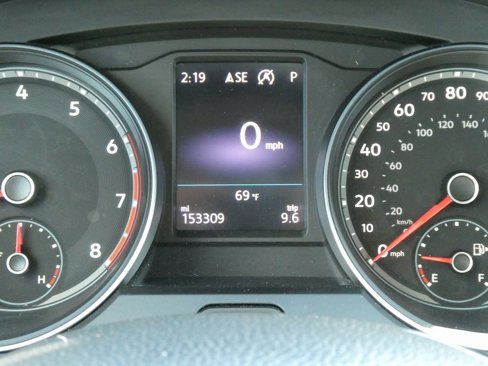 Used 2018 Volkswagen Atlas SE image 32