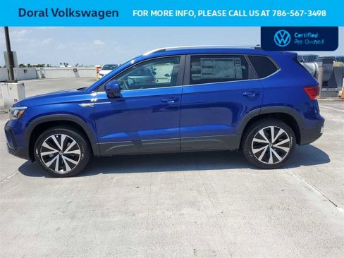 Certified 2023 Volkswagen Taos SE image 16