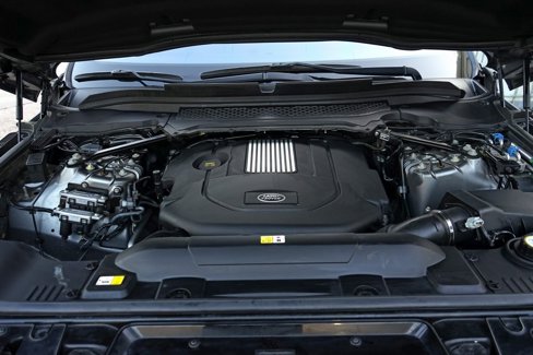 Used 2016 Land Rover Range Rover Sport HSE image 22
