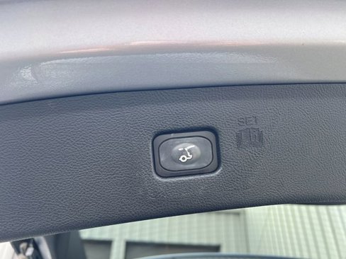Used 2021 Ford Edge SEL w/ Convenience Package image 41