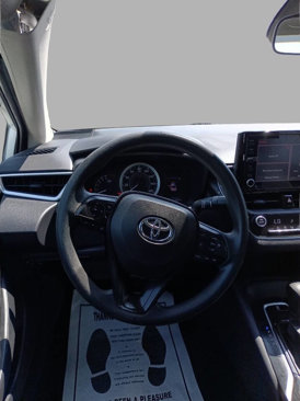 Used 2022 Toyota Corolla LE image 21