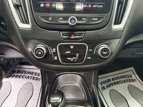 Used 2019 Chevrolet Malibu LS image 19