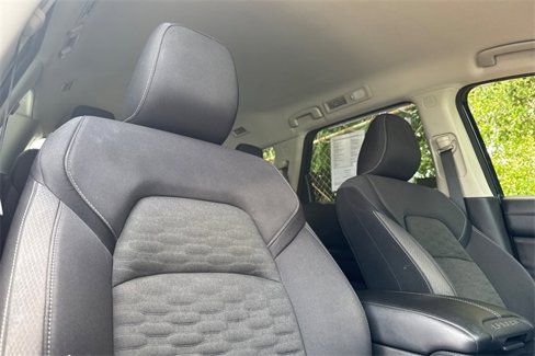 Used 2022 Nissan Pathfinder SV image 20