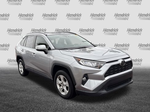 Used 2019 Toyota RAV4 XLE image 2
