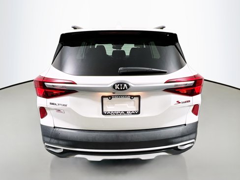 Used 2021 Kia Seltos S image 6