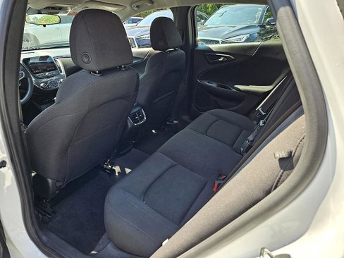 Used 2023 Chevrolet Malibu LT image 8