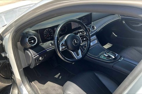 Used 2020 Mercedes-Benz E 350 Sedan image 16