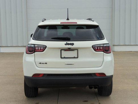 Used 2021 Jeep Compass Latitude image 5