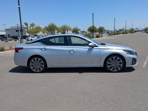 Used 2023 Nissan Altima 2.5 SL image 6