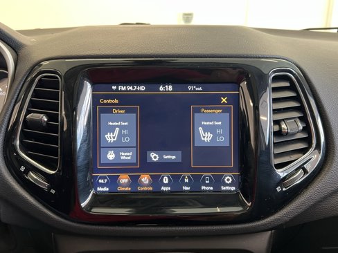Used 2020 Jeep Compass Limited image 11