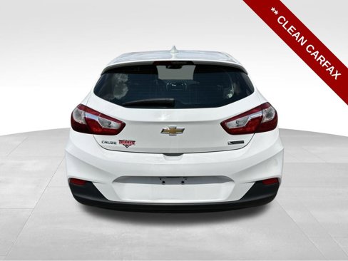 Used 2017 Chevrolet Cruze Premier image 3