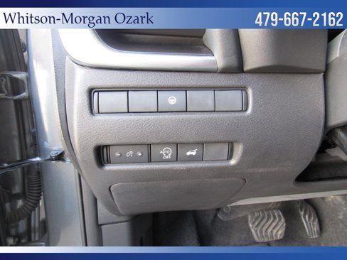 Used 2024 Nissan Rogue SV image 26