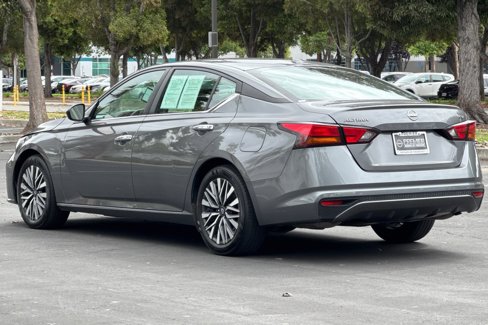 Certified 2024 Nissan Altima 2.5 SV image 6