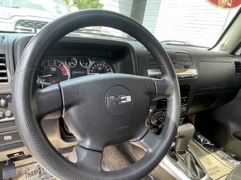 Used 2008 HUMMER H3 image 13
