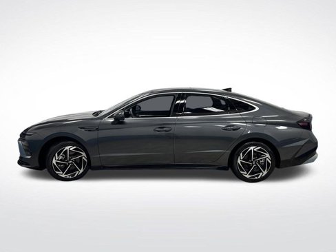Used 2024 Hyundai Sonata SEL w/ Convenience Package image 14