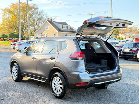 Used 2017 Nissan Rogue S image 30