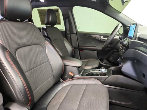 Used 2023 Ford Escape ST-Line image 27