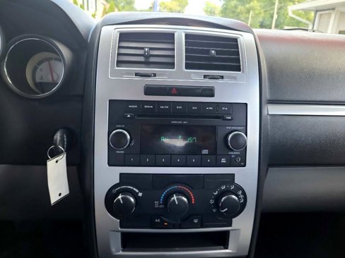 Used 2010 Dodge Charger SE image 19