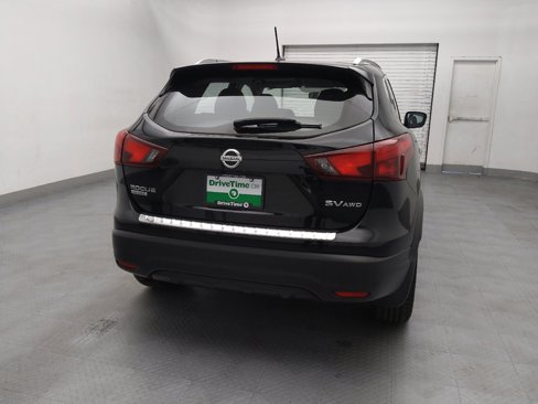 Used 2018 Nissan Rogue Sport SV image 7