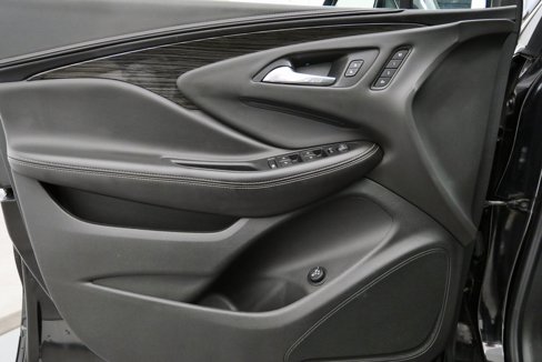 Used 2018 Buick Envision Essence image 13