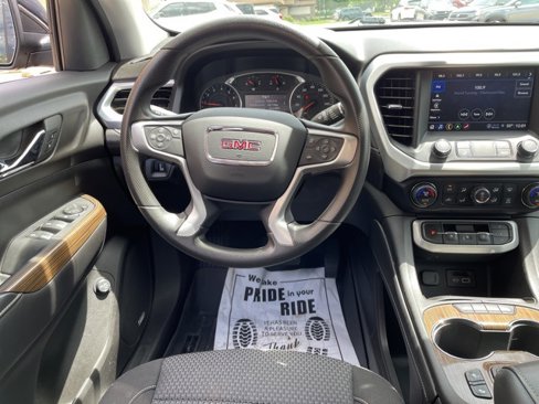 Used 2022 GMC Acadia SLE w/ Driver Convenience Package image 14