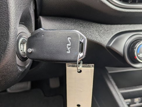 Certified 2024 Kia Forte LXS w/ LXS Technology Package image 21